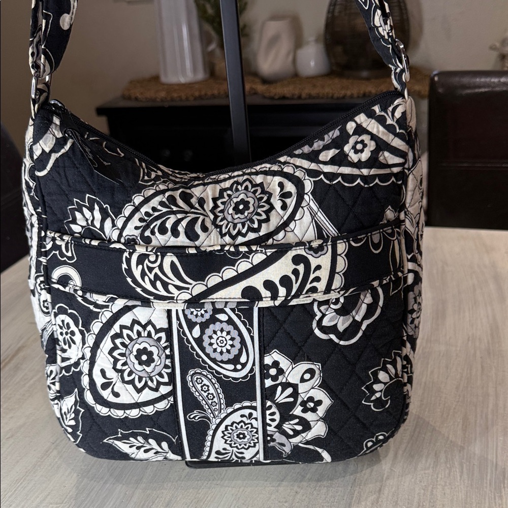 Vera Bradley Black and White Floral ShoulderCrossbody Hobo